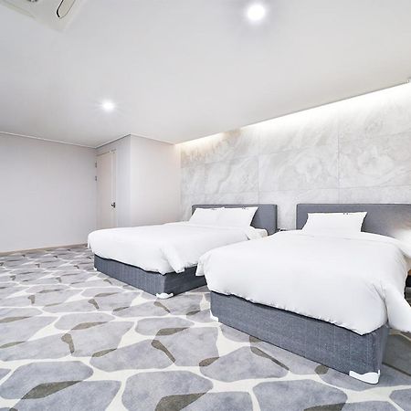 Hotel Haydn ปูซาน ภายนอก รูปภาพ