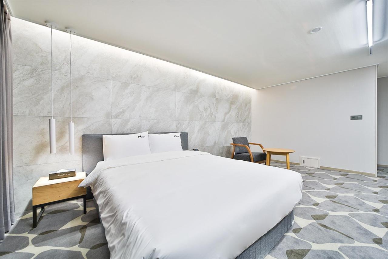 Hotel Haydn ปูซาน ภายนอก รูปภาพ