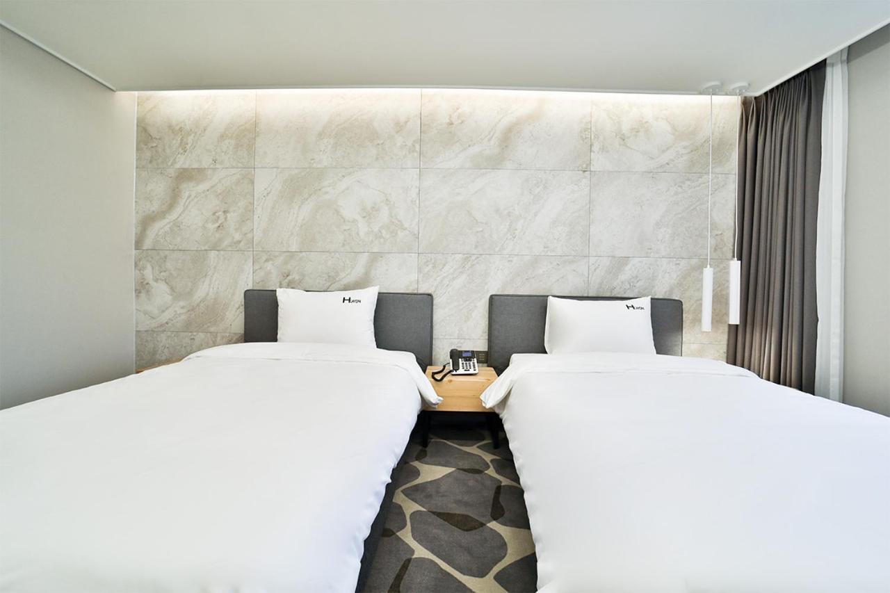 Hotel Haydn ปูซาน ภายนอก รูปภาพ