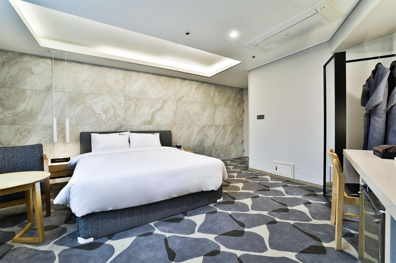Hotel Haydn ปูซาน ภายนอก รูปภาพ