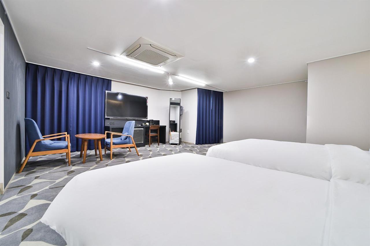 Hotel Haydn ปูซาน ภายนอก รูปภาพ