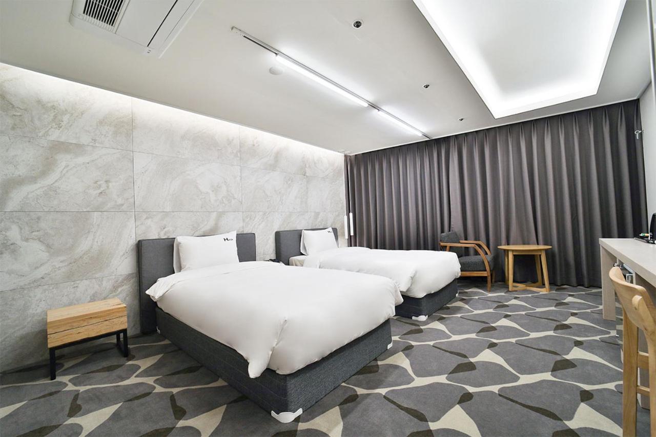 Hotel Haydn ปูซาน ภายนอก รูปภาพ